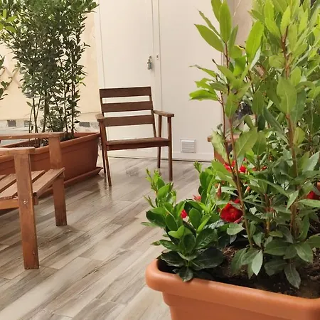 Vicolo Stretto